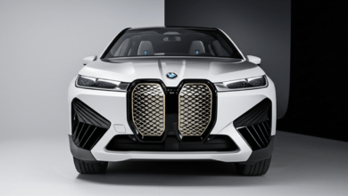 BMW iX luxury electric SUV 2026 exterior design