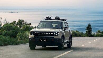 Rivian R2 vs Tesla Model Y: Which electric SUV wins in 2026? Detailed comparison of price, range, features, and value. Data report inside.